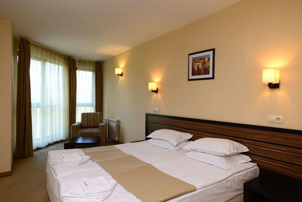 Hotel Mursalitsa By Hmg Pamporovo Exterior photo